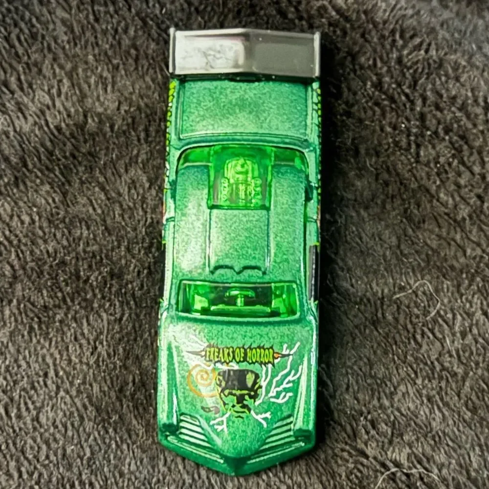 Vintage Hot Wheels Freaks of Horror Terrorific Series 1:64 Die Cast Car